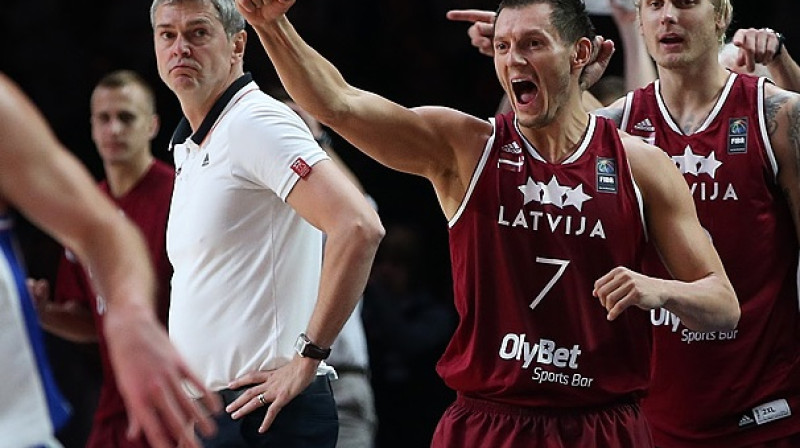 Latvijas valstsvienība: ceturtdien svarīga cīņa ar Grieķijas izlasi.
Foto: FIBAEurope.com