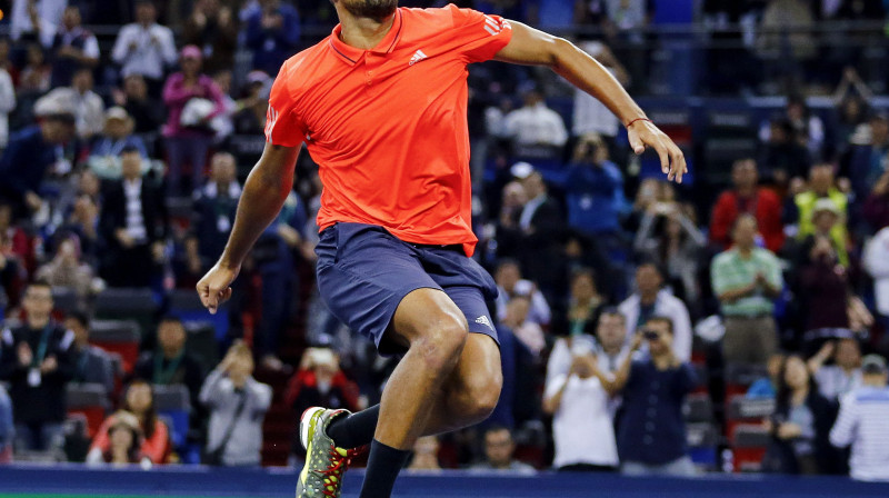 Žo-Vilfrīds Tsonga līksmo
Foto: Reuters/Scanpix