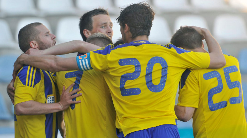 FK "Ventspils" līksmo "Skonto" stadionā
Foto: Romāns Kokšarovs, Sporta Avīze, f64