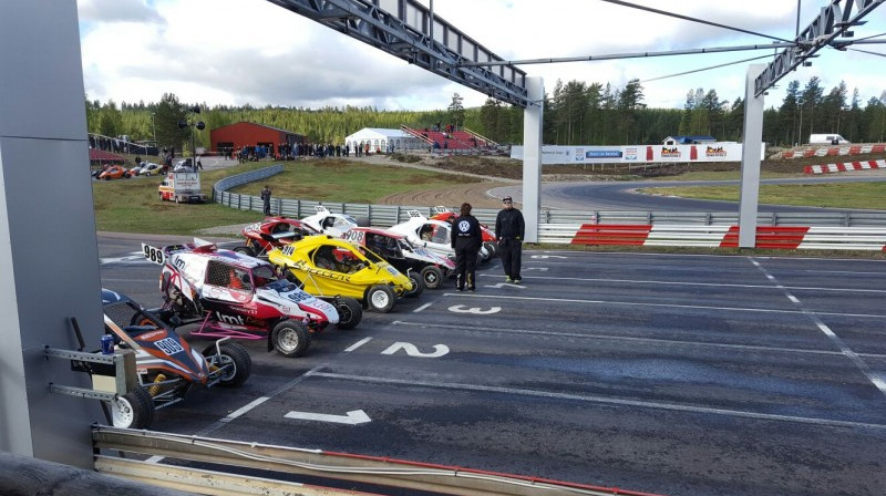 Beate Klipa uz starta Hēljesā
Foto: autocross.lv