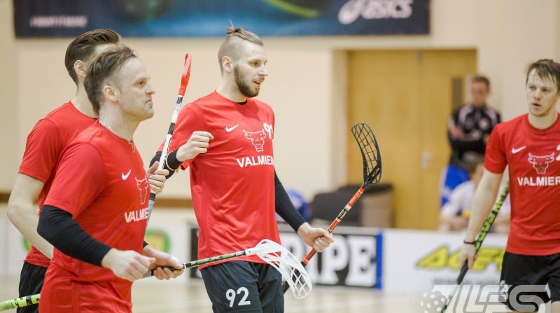 FBK "Valmiera"
Foto: Raivo Sarelainens, floorball.lv