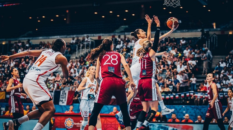 Latvijai neizdevās apturēt dinamisko Albu Torensu
Foto: fiba.com