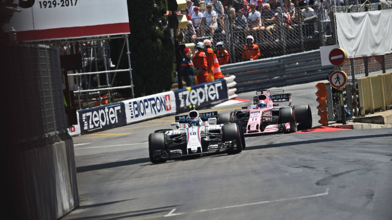 Lenss Strols priekšā "Force India" formulai
Foto: imago/Eibner/Scanpix