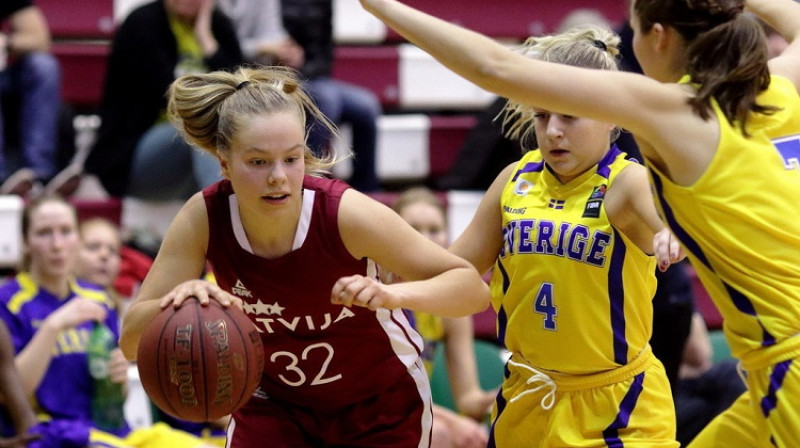 Jete Nulle spēlē pret Zviedriju. Foto: Siim Semiskar, basket.ee