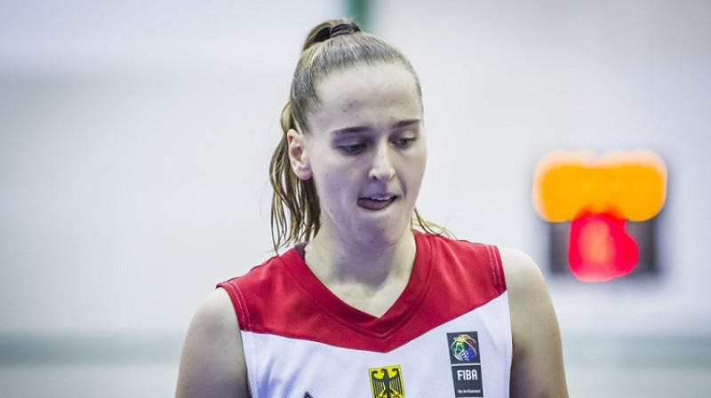 Anna Furmana un Vācijas U20 izlase: atvadas no A divīzijas. Foto: FIBA