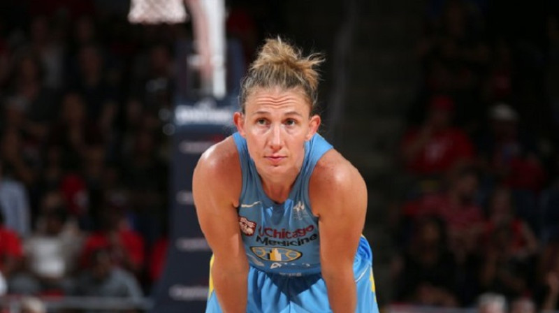 Kortnija Vanderslūta: 300 rezultatīvas piespēles 34 spēlēs. Foto: WNBA