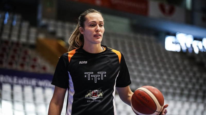 Karlīne Pilābere. Foto: FIBA