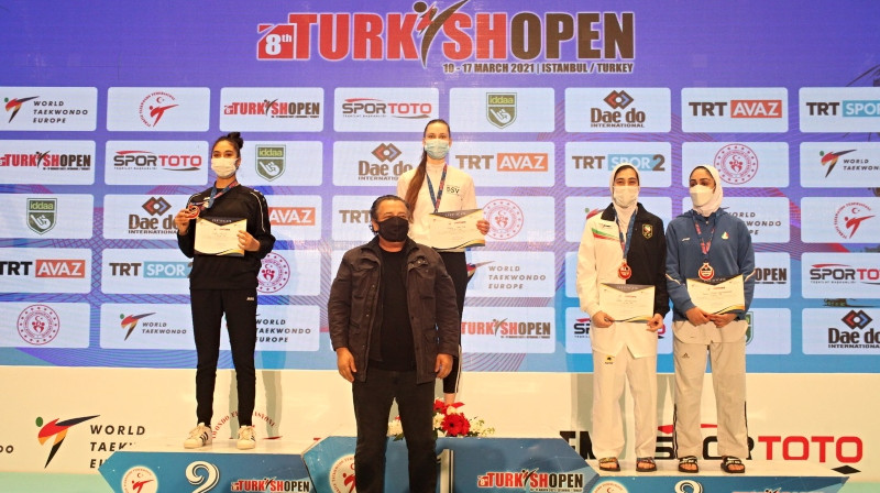 Jolanta Tarvida uz augstākā pakāpiena Stambulā. Foto: turkiyetaekwondofed.gov.tr