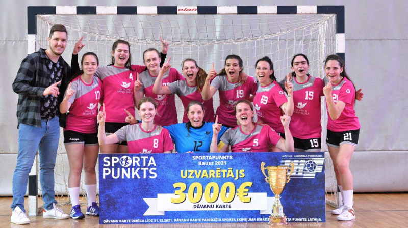 "Salaspils SS" - "Sporta Punkts" Latvijas Kausa ieguvēja. Foto: handball.lv