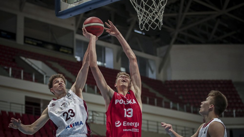 Rūdolfs Rudmiezis (#23). Foto: FIBA