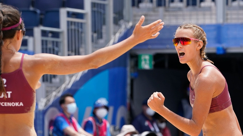 Anastasija Kravčenoka un Tīna Graudiņa. Foto: olimpiadeF64.lv