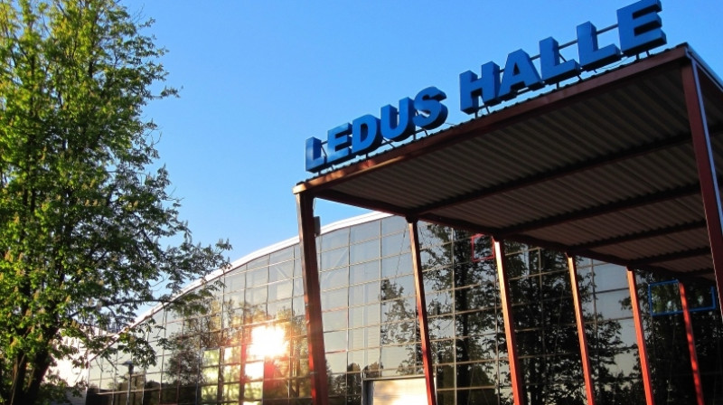 Ledus halle Sporta ielā 7/9. Foto: ocventspils.lv