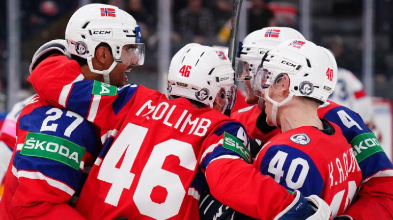 Norvēģijas hokejisti. Foto: IIHF