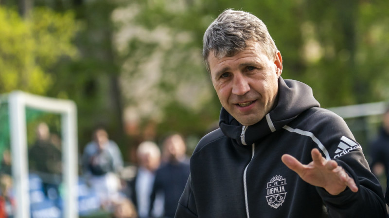 "Grobiņas" treneris Viktors Dobrecovs. Foto: LFF