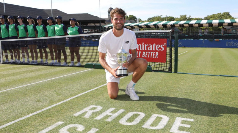 2022. gada Ņūportas "Hall of Fame Open" turnīra uzvarētājs Maksīms Kresī. Foto: Infosys Hall of Fame Open