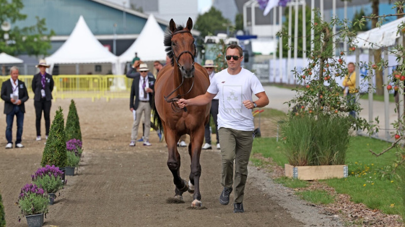 Kristaps Neretnieks un Valūrs. Foto: LJF