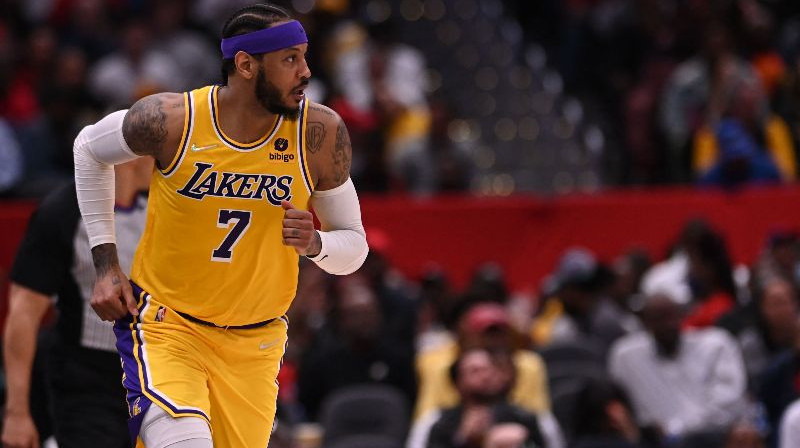 Karmelo Entonijs (#7) vēl Losandželosas ''Lakers'' uniformā. Foto: USA TODAY Sports/Scanpix