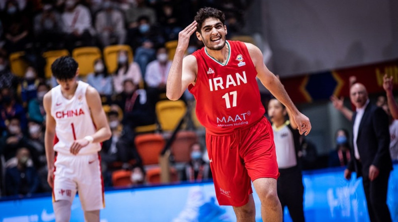 Irānas valstsvienības basketbolists Matins Agadžanpūrs. Foto: FIBA