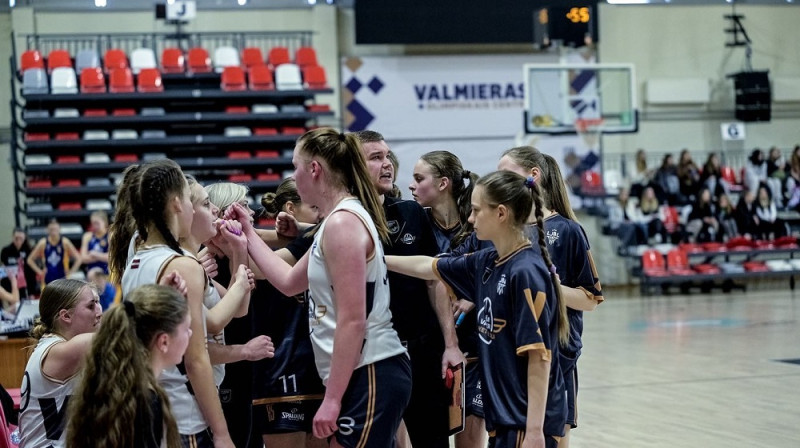 Valmieras U15 basketbolistes 2023. gada 28. aprīlī. Foto: Bertānu Valmieras basketbola skola