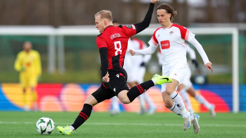 Reikjavīkas "Víkingur" futbolists Viktors Andrasons spēlē pret Baņa Lukas "Borac". Foto: Víkingur Reykjavík