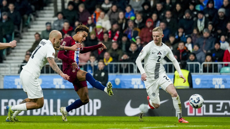 Norvēģijas valstsvienības futbolista Antonio Nusas pirmā vārtu guvuma mirklis Ļubļanā. Foto: Fredrik Varfjell/EPA/Scanpix