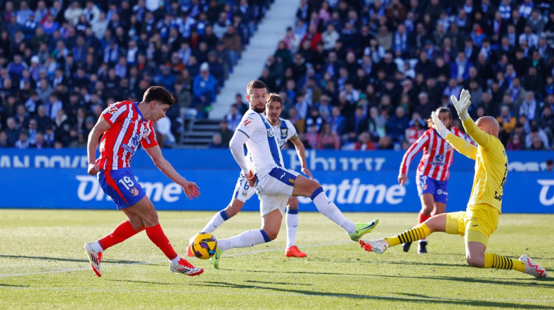 Huliana Alvaresa sitiena mirklis Madrides "Atlético" spēlē pret "Leganés". Foto: Dennis Agyeman/Zumapress.com/Scanpix