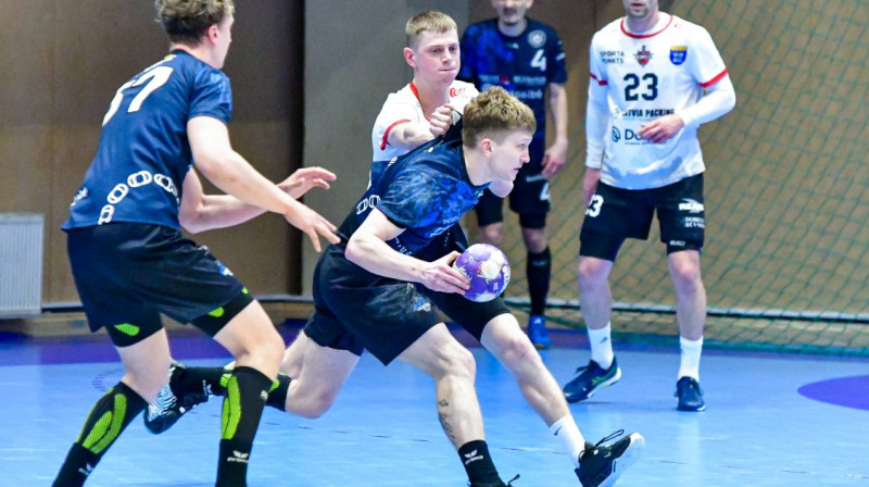 Moments no spēles. Foto: Latvijas Handbola federācija