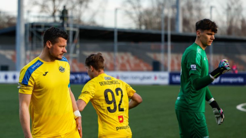 Mārcis Ošs, Ruslans Deružinskis un Frenks Orols. Foto: Andris Grīnbergs/SK Super Nova