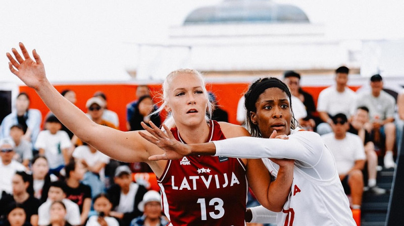 Marta Miščenko un Saša Granta-Alena. Foto: FIBA