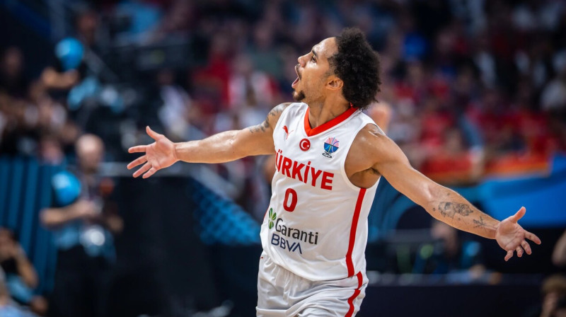 Turcijas valstsvienības snaiperis Šeins Larkins. Foto: FIBA