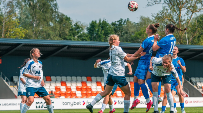 Mirklis no RFS un "Iecavas"/"Olaines" cīņas. Foto: Roberts Pūce/FC RFS