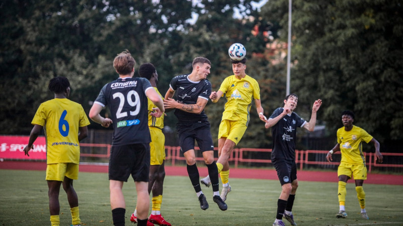 "Riga Mariners" uzbrukums cīņā Ventspilī. Foto: JFK Ventspils