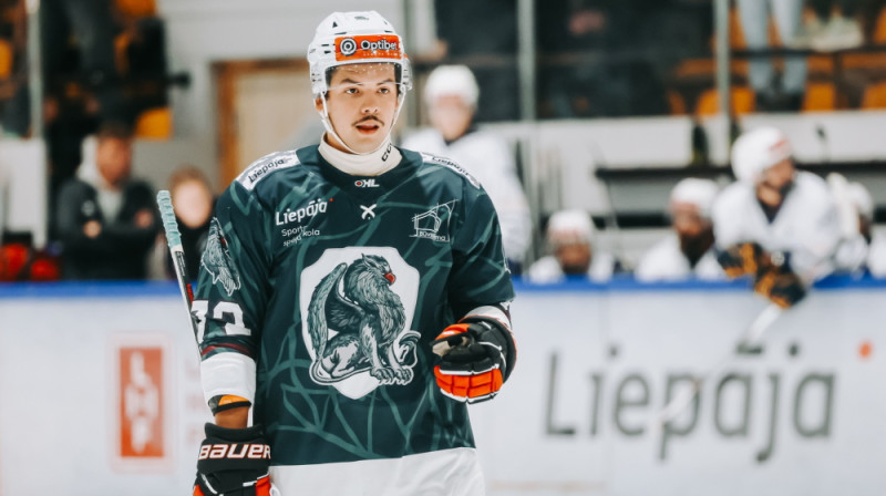 "Liepājas" uzbrucējs Kevins Strādnieks. Foto: Elīna Zvaigzne
