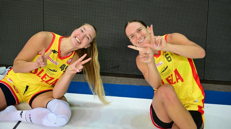 Digna Strautmane un Ketija Vihmane 2025. gada 26. septembrī. Foto: Sleza Wroclaw