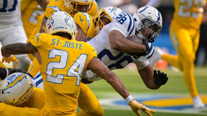 Džonatans Teilors (#28). Foto: AP/Scanpix