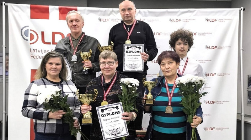 Godalgoto vietu ieguvēji. Foto: LDF.
