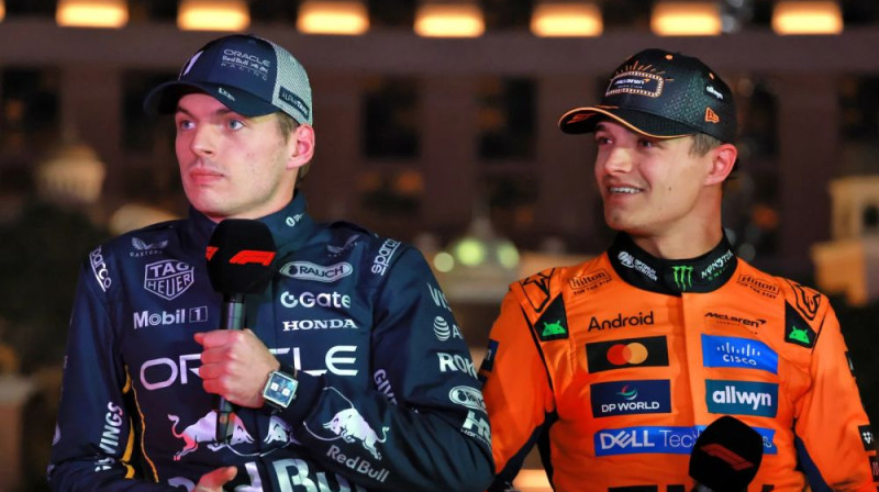 Makss Verstapens un Oskars Piastri. Foto: Motorsport.com