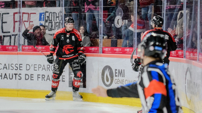 Jānis Švanenbergs pēc vārtu guvuma. Foto: Gothiques d'Amiens