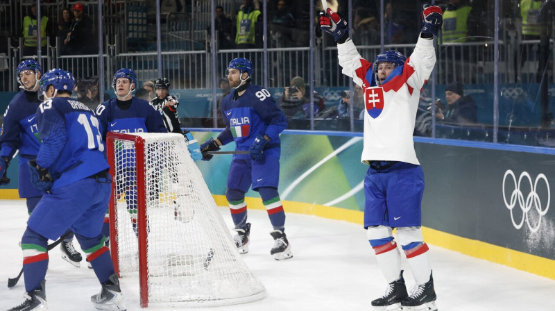 Slovāks Matūšs Sukeļs pēc vārtu guvuma cīņā pret Itālijas valstsvienību. Foto: David Černý/Reuters/Scanpix