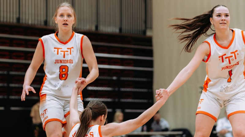 Rūta Ricika, Līva Hermane, Marta Ploriņa 2026. gada 11. aprīlī. Foto: Edvards Dominiks Janītis