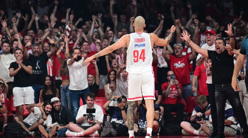 Evans Furnjē Grieķijas meistarsacīkšu pēdējā finālspēlē. Foto: Olympiacos BC