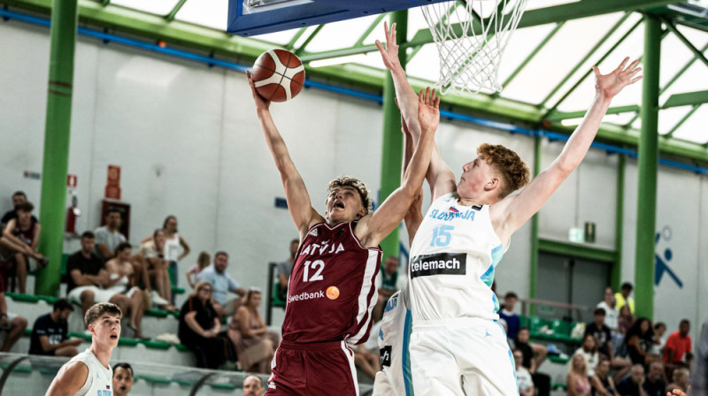 Roberts Rotčenkovs. Foto: FIBA