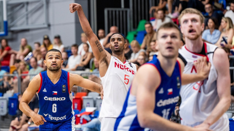 Mirklis Čehijas un Norvēģijas valstsvienību cīņā Prāgā. Foto: FIBA