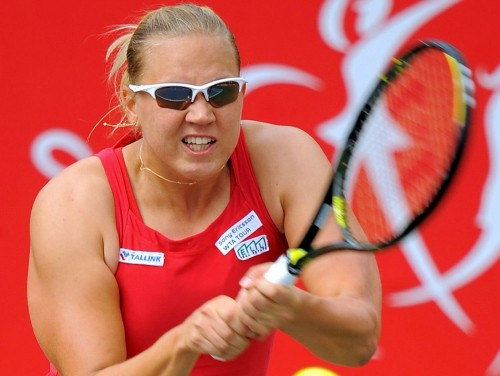 Kanepi apspēlē WTA ranga ekslīderi