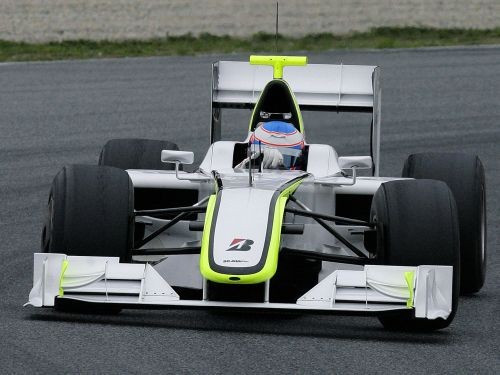 ''Brawn GP'' testus noslēdz ar ātrāko laiku