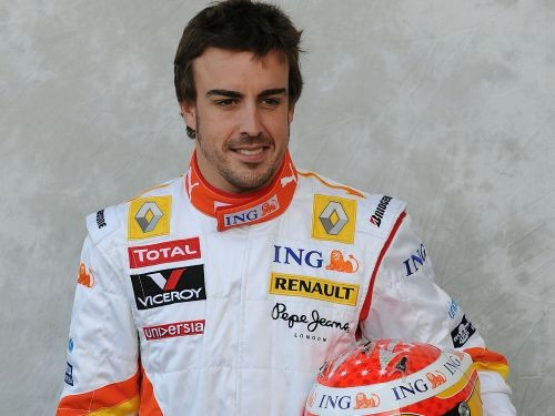 Alonso: ''Esmu pārsteigts par ažiotāžu ap Singapūras GP''