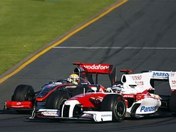 FIA vēlreiz izskatīs Trulli un Hamiltona lietu