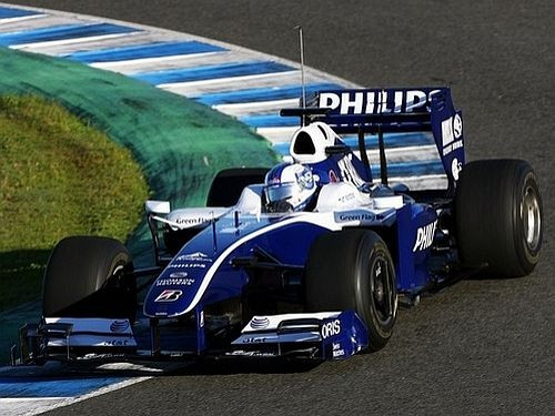 F-1 debitantu testos pirmajā dienā ātrākais Součeks no "Williams"