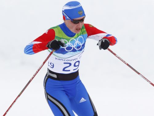 Krievijas slēpotāja sašutusi par dopinga pārbaudi agrā rītā