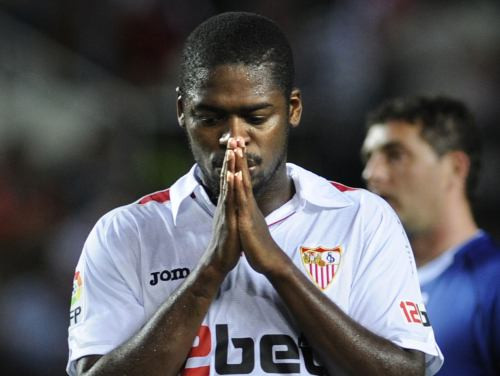 "Sevilla" nespēj uzvarēt pastarīti, "Deportivo" zaudē Hihonā